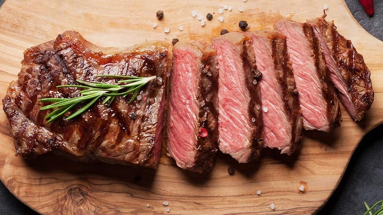 Cách ăn Steak chuẩn phong cách Âu Mỹ 
